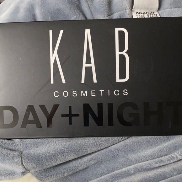 KAB cosmetics day and night palette - Picture 6 of 10